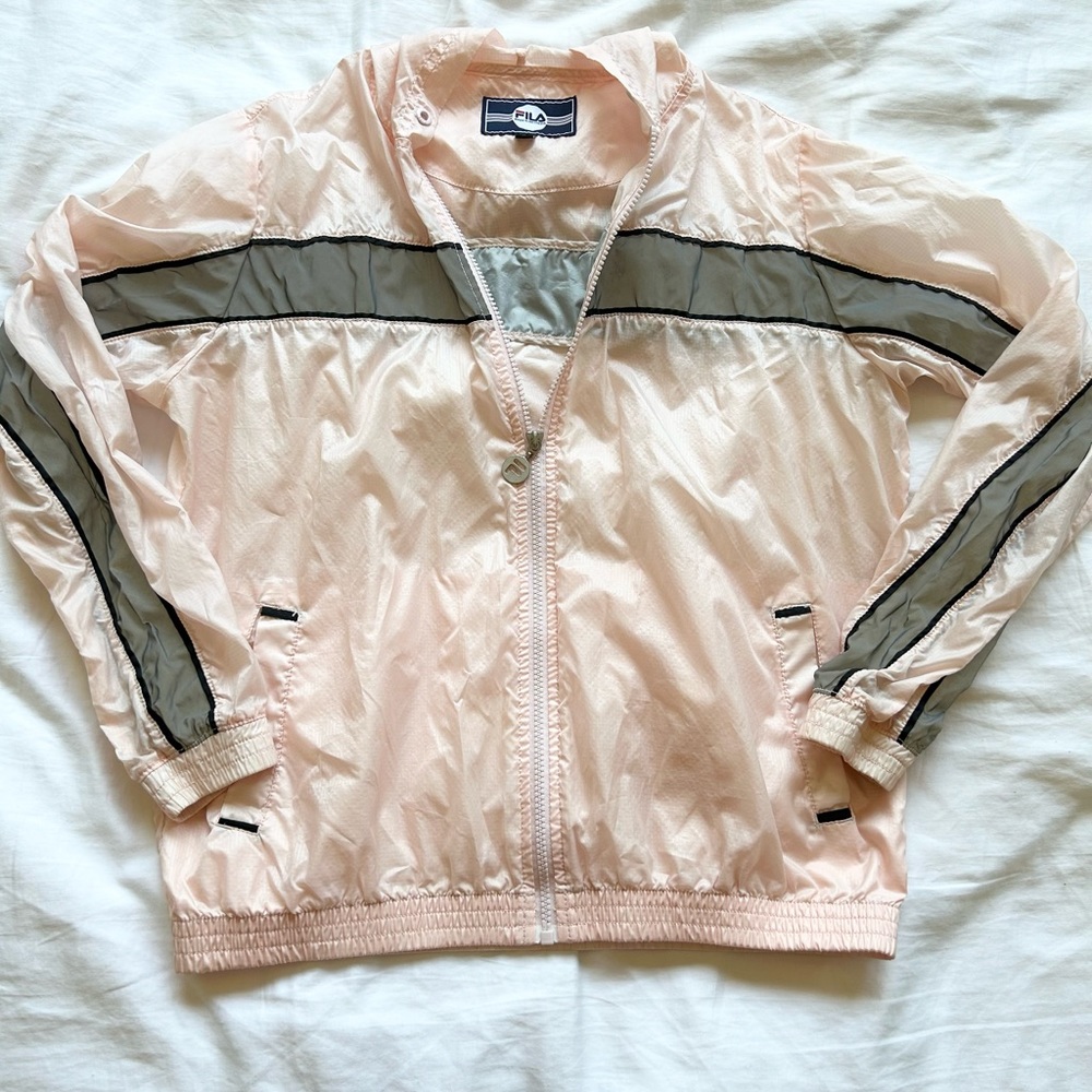 FILA wind breaker jacket Pink/grey Size Large